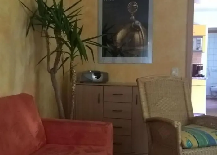 In Schoenfeld Mit Grossem Garten By Interhome Διαμέρισμα